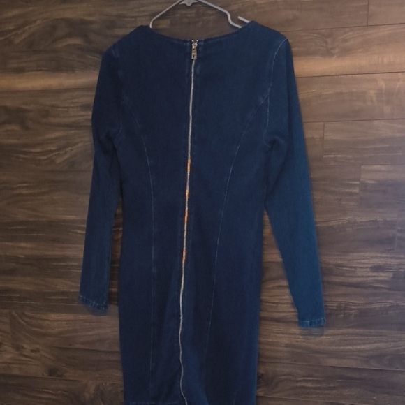 GUESS Denim Long Sleeve Bodycon Dress - Dark Wash - Size Large - Picture 6 of 10